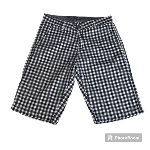Náutica Bermuda Short Boy’s Size 16 Color Blue/White Plaid Mid Rise Pockets Side